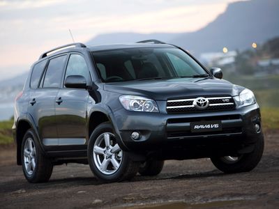 Автостекла Toyota RAV4 XA30 c установкой в Москве